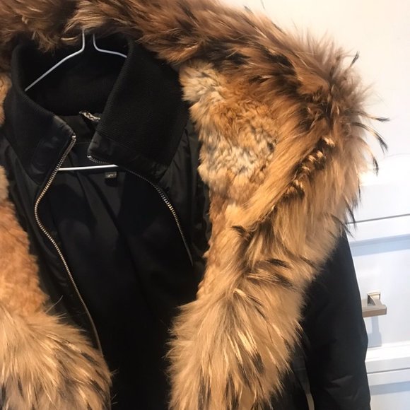 Women's Mackage Winter Coat. Black. Small/XS - Picture 10 of 11